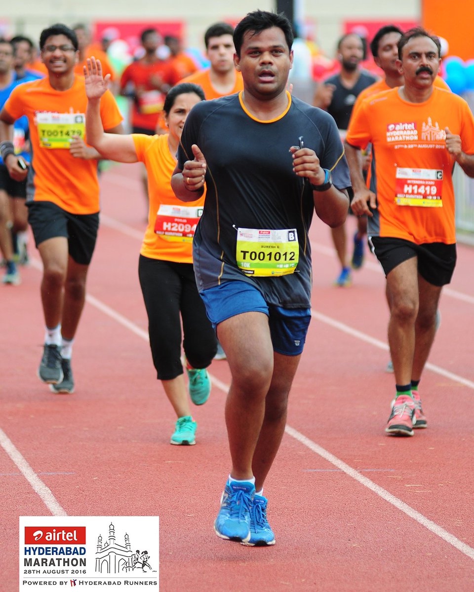 surg982's tweet photo. At #ahm2016 finish line. When feet on ground, run like a hound. https://t.co/Imls6QzSJW