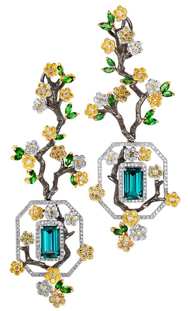 Katerina__Perez's tweet photo. #BeyondFame #earrings by #Caratell https://t.co/qzOG8KUglh #ichoosefinejewels https://t.co/X7y5OWW2i8