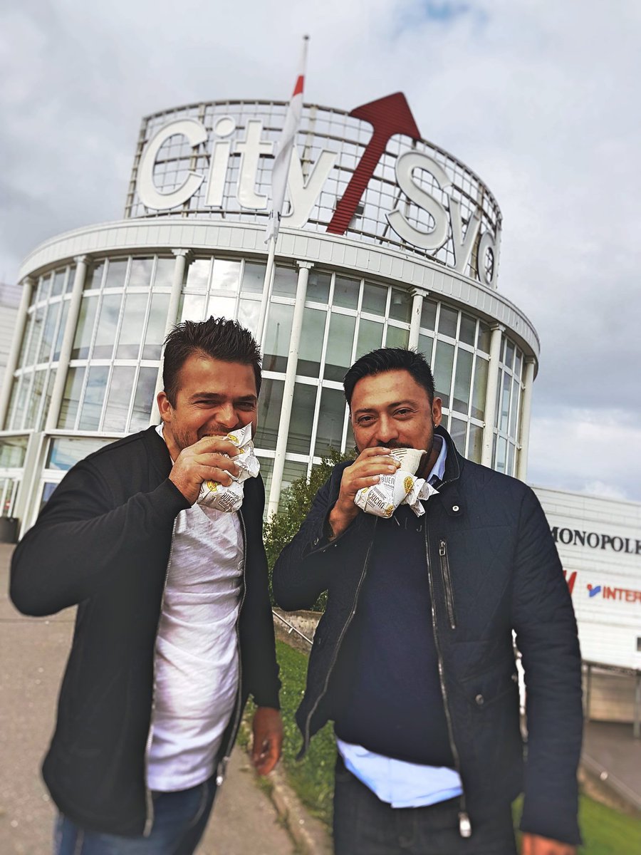 HowToTaco's tweet photo. BIG ASS TACO NEWS!

Vi åpner på City Syd 15. September!!! https://t.co/h4qUZW0btY