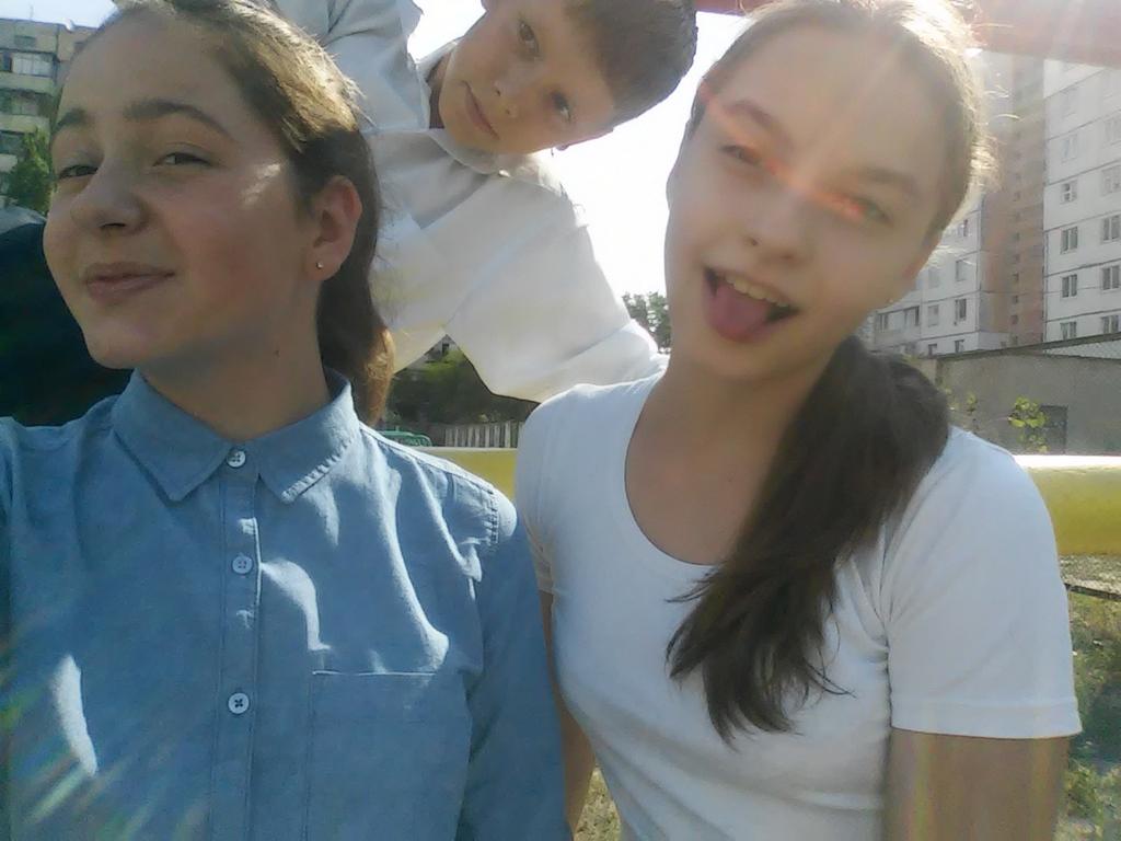 fetchenko's tweet image. На физре кек 😋😽💋✨