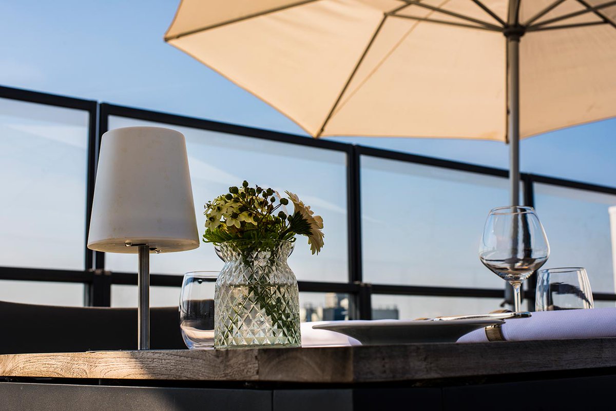 sillyfoxEN's tweet photo. Lekker tafelen in de laatste zomerzon? Reserveer dan snel een tafel bij #Prooflokaal
https://t.co/B6K11cejmN https://t.co/XF6nvHiAdW