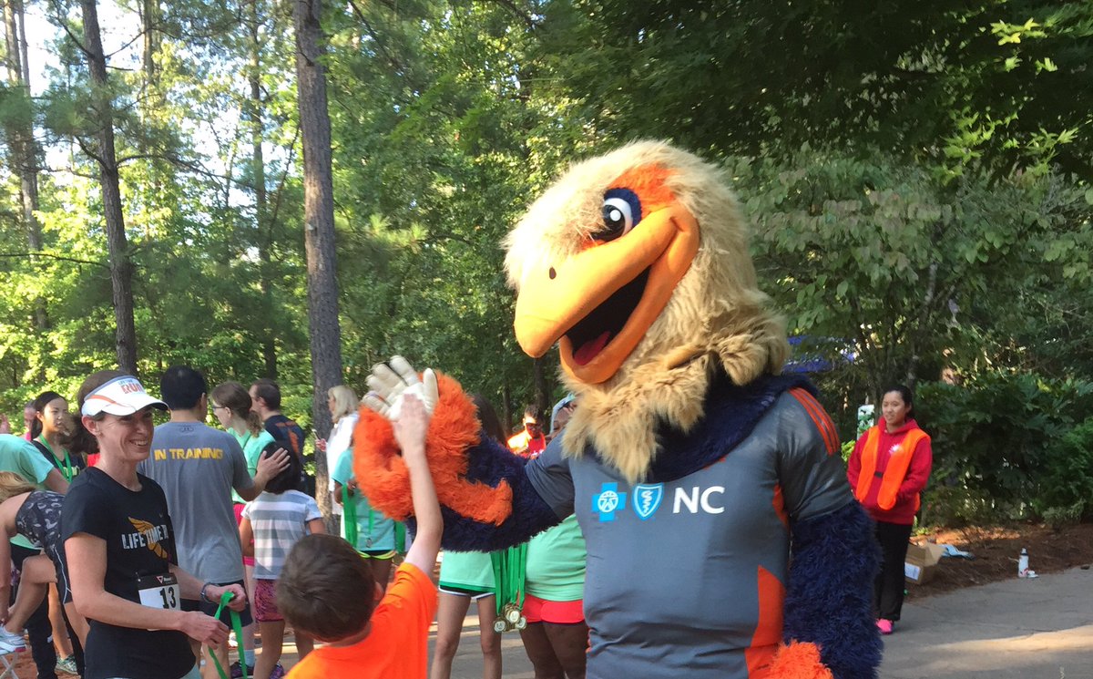 NorthCarolinaFC's tweet photo. Swoops is spending his Labor Day cheering on the runners at The Carying Place Race For Home 5/10K! #UnitingNC https://t.co/mYD6j05JaK