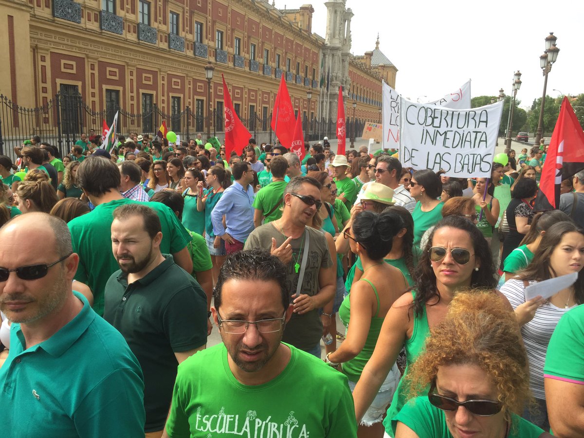 Tatjana_auro's tweet photo. #NOsoyunDNI #NOsoyunDNI #NOsoyunDNI https://t.co/TFcRd4Q6JL