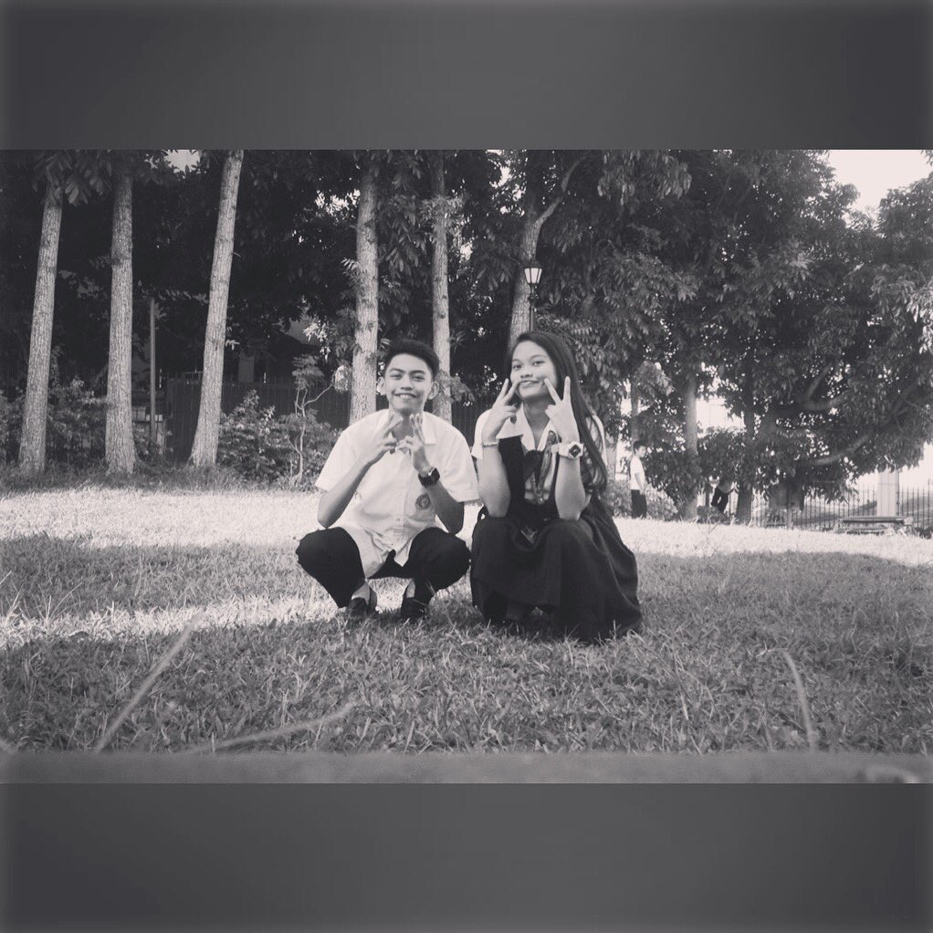 _Annengg's tweet photo. Partners in crime 🐥🐷
Bestfriend 🙈✌🏻️ https://t.co/Q8APt0K7QC