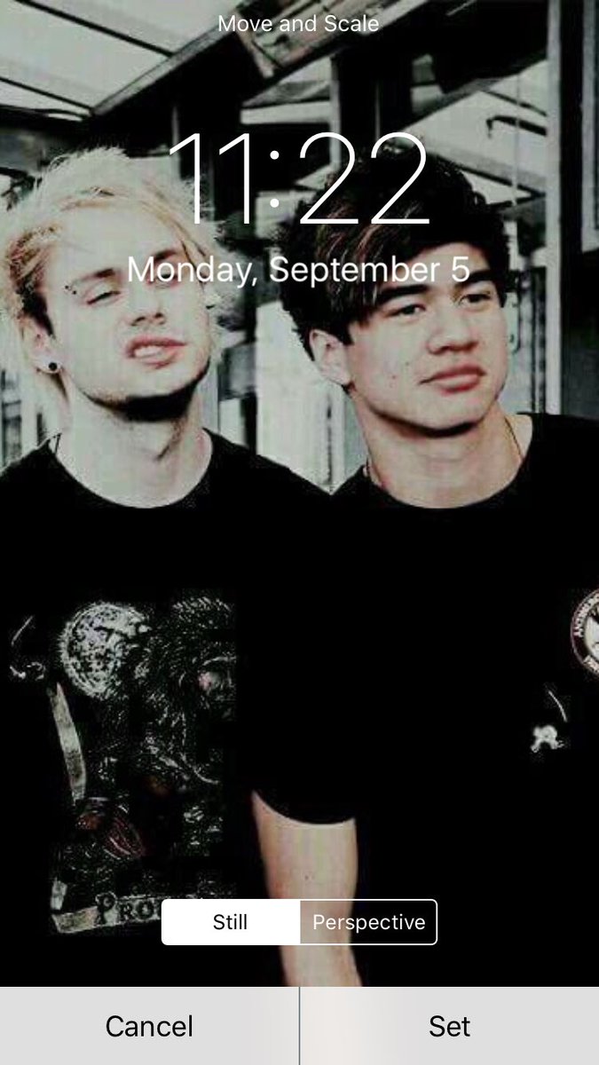 5sos lockscreens 💯 tweet media