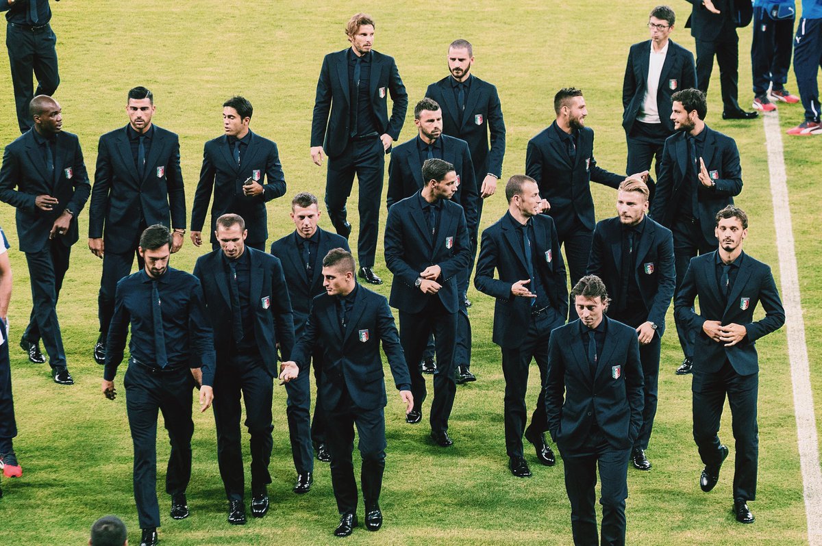 ProD_Soccer's tweet image. How the Italians turn up for games.