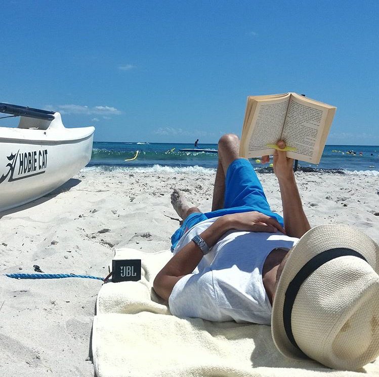 JBLaudio's tweet image. The long weekend life. #JBLGo