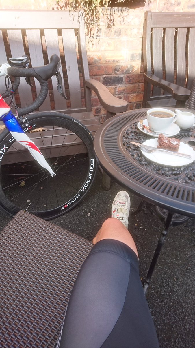 richnickless's tweet image. Birthday boy in the Gorge again #littlegradients @TheNovaraiders @EquinoxWheels #pinarello #sidi #Ironbridgegorge