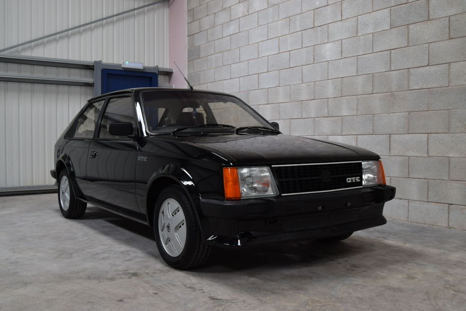 Fancy a Mk1 #Astra #GTE? Got sixteen grand to spend? #Booyah! #PerformanceVauxhall #OldSkool ebay.co.uk/itm/2821279863…