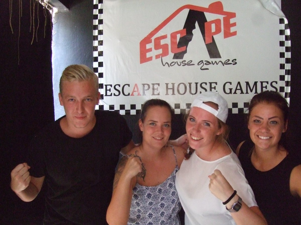 💀 Zombilere yakalanmadan kaçmak için rezervasyon: 05530243888
#kaçışoyunu 🏃
#MarkAntalya #TerraCity #Expo16 #Işıklar