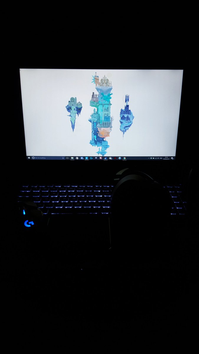 theoneinyellow's tweet photo. .@Tettix @LogitechG @MSINotebookUK @Audeze @DarkSoulsGame
Just set both background #DarkSouls maps➡️#MSI #GP62 6QF!😄 https://t.co/upMtVz2tEk