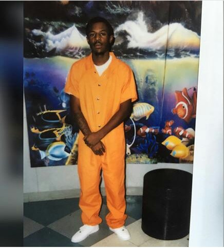_ShizzMontana's tweet photo. Free my mf dawg https://t.co/WdkLHPtvQq