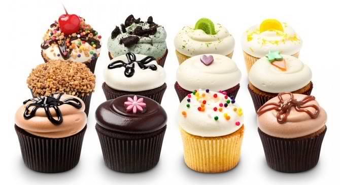 WasAMajorJerk's tweet image. Leaves a handful of free cupcakes on the TL.