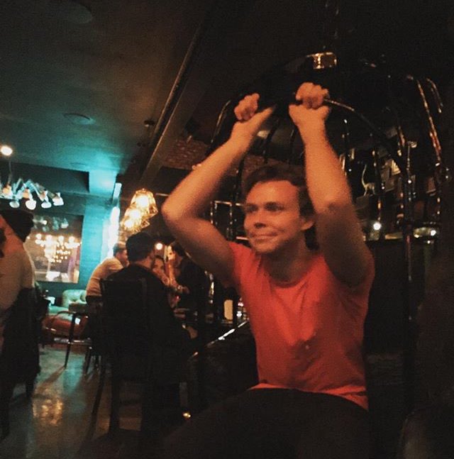flvrals's tweet photo. #HappyThoughtsForAsh thanks for giving your all on stage, you make millions happy xx https://t.co/4aH4Mz8i6m