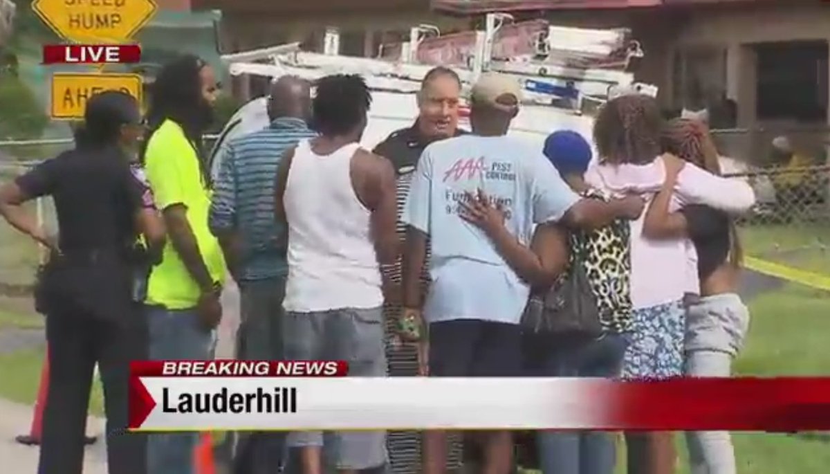 UPDATE: Church members, officers try to comfort grieving relatives at crime scene bit.ly/2c9S3b3?utm_me… https://t.co/T8b1ERe0fY