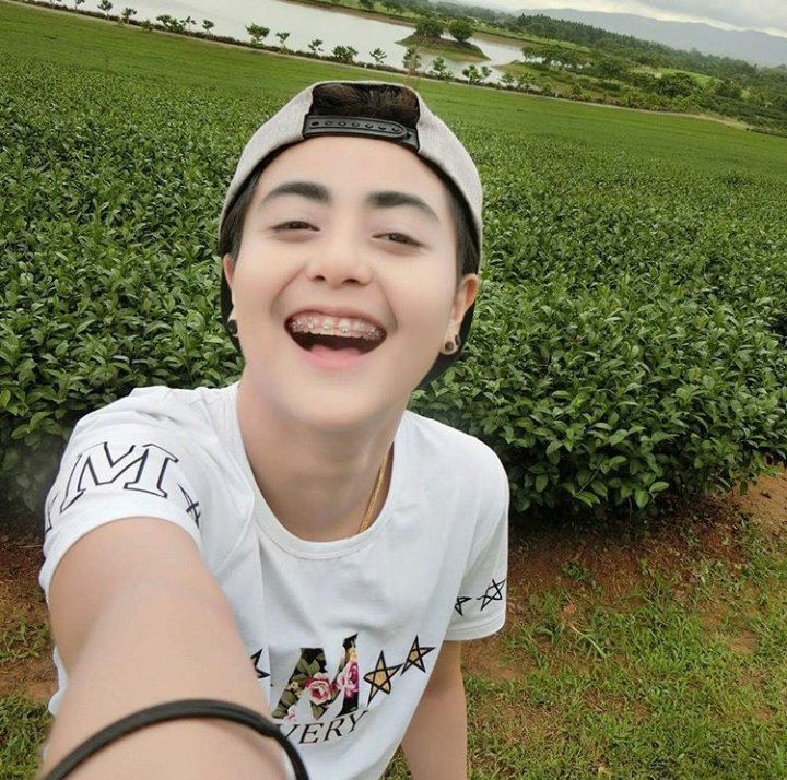 nxvja's tweet photo. mending aku stay apa ganti jadi @yxvja https://t.co/wmtD3gLGI8
