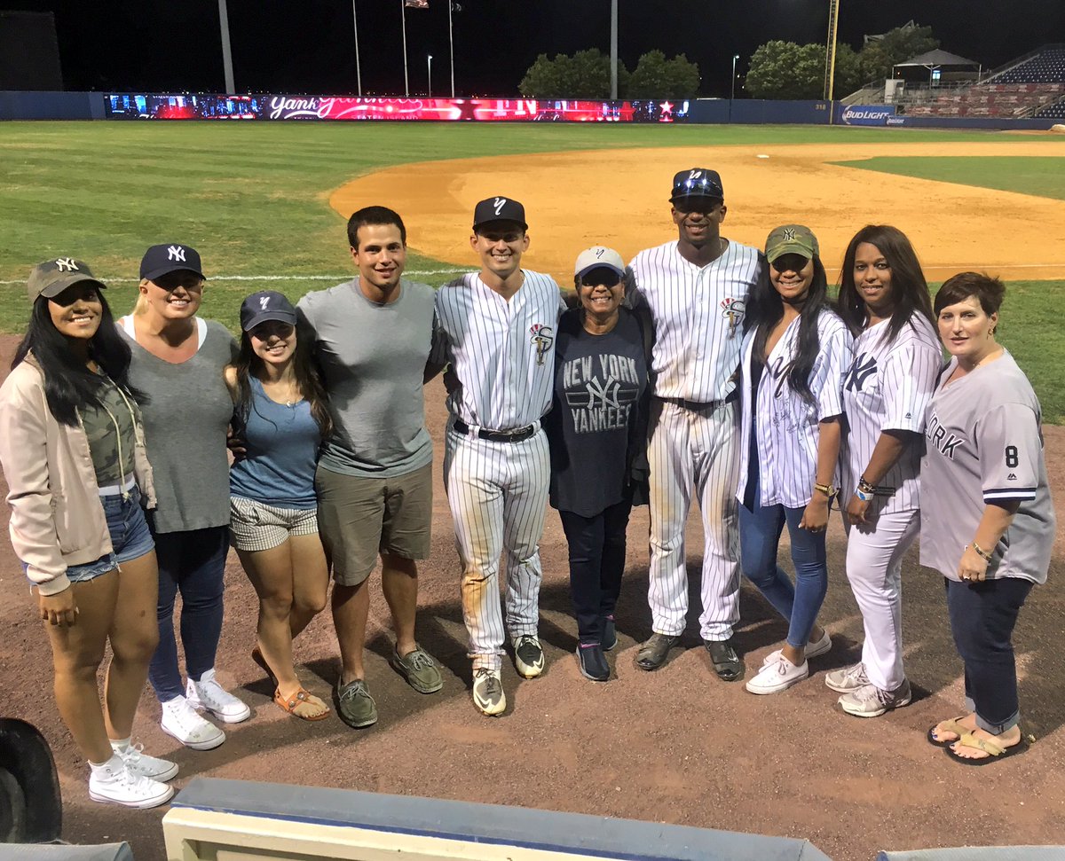 AliciaMoniqueC's tweet photo. Last regular season game as the Staten Island Yankees. Next up...playoffs for @_KendallColeman &amp; @NathanMikolas https://t.co/WNcuK4FlvV