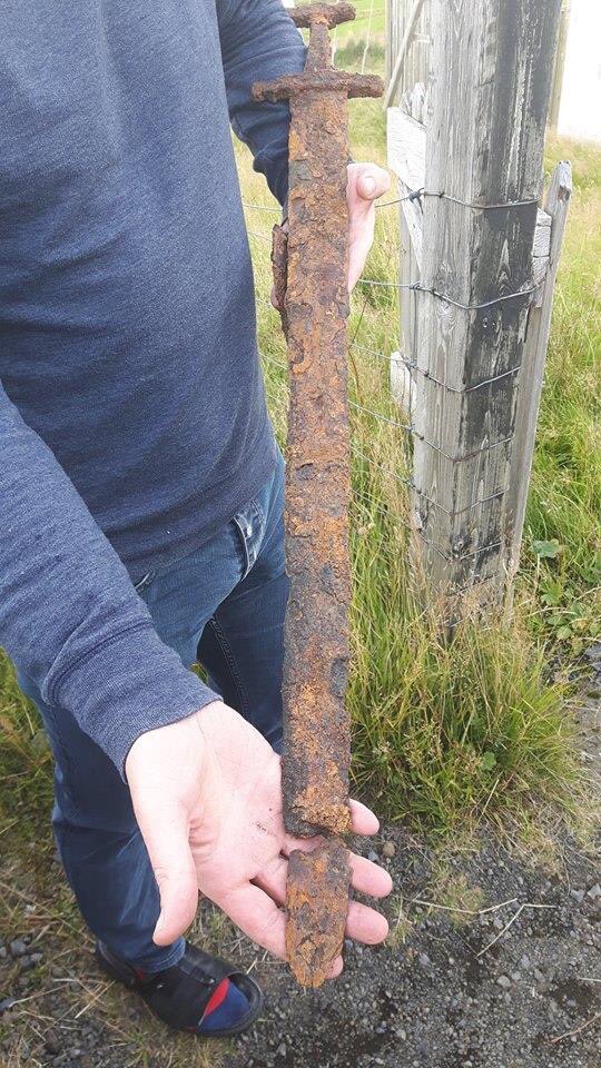 BklineBetty's tweet photo. A 9th century Viking sword found yesterday in a sand dune South of Iceland. Close to the Myrdalsjokull Glacier... https://t.co/hJ3wCsd8nb