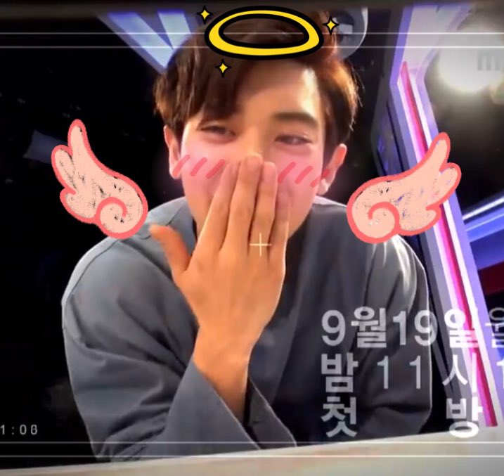 chanmochi_bot's tweet photo. （＾Ｏ＾☆♪ #찬열 https://t.co/0bRfdpWey0
