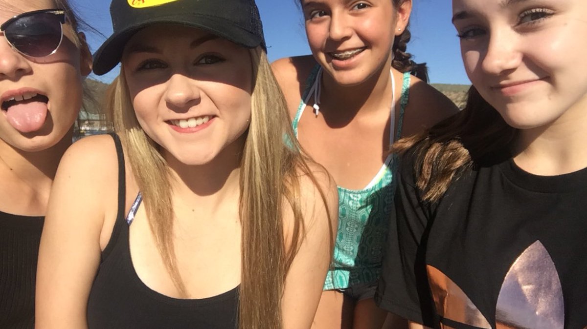 alexafig02's tweet photo. Great weekend with great people🌊💖 https://t.co/Z3jS1CIoQV
