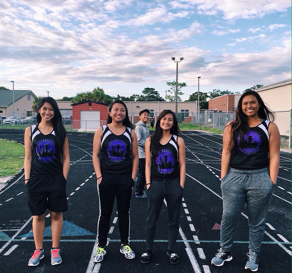 audreydjrosal's tweet photo. #nopainnogain ๐๐ด #runnersofjax๐ฉ #SESBUnityGames #JaxWarriors #unitygames2016 #trackandfield @nataazia @AshBaeLei https://t.co/Heq0H5dYEz