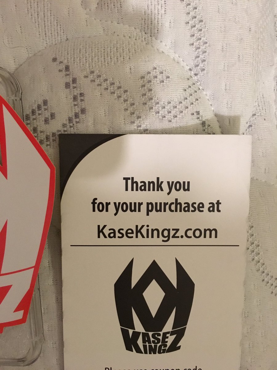 Lil_Cabrera's tweet photo. Preciate @KaseKingz for the new phone case! 🤘🏼🏀 https://t.co/8KsFAPdZ11