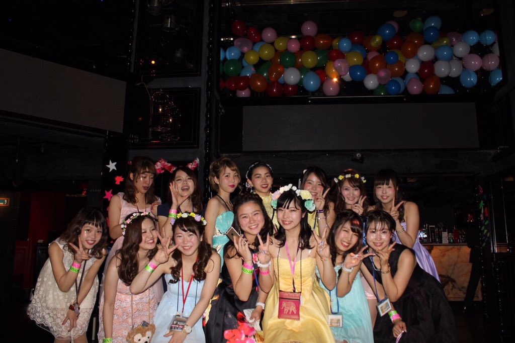 22milkiss's tweet image. 年に一度の大イベント💙💙
今年も一緒に盛り上がりましょう✌︎

2016.11.6 @PCDLOSAKA 

興味ある方、チケットお求めの方！DMお待ちしてます😚💄
#IRIS #5thEvent