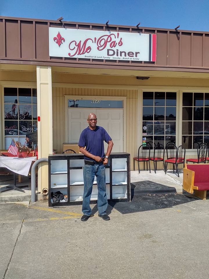 behearddc's tweet photo. Lawrence, a #Deaf #ReturnedCitizen who lost his job bc #LouisianaFlood just found a new job!
https://t.co/2PZUPIwJj2 https://t.co/AYRX6zTP9o