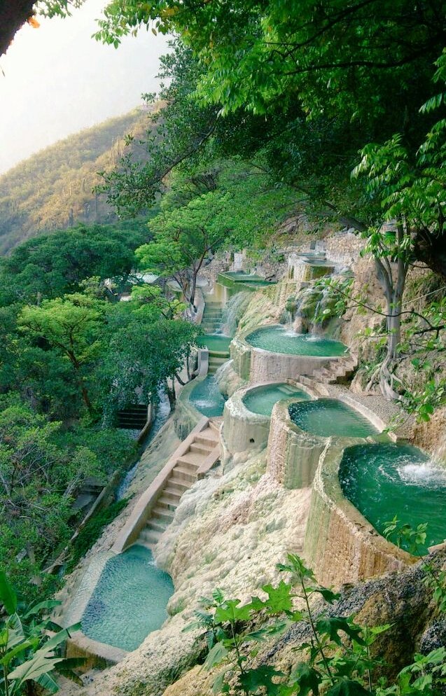 arasaucedo24's tweet photo. ~Grottoes Tolantongo, Hidalgo💦🌳💦
   #Mexico 🇲🇽
   https://t.co/XTHQUVV4yO ⬅

#ecotourism  #VivaMexico https://t.co/PvcGE3eVXH