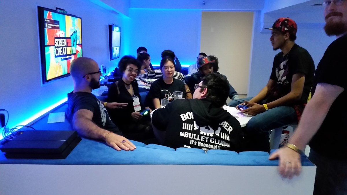 PowerUpBar tweet media