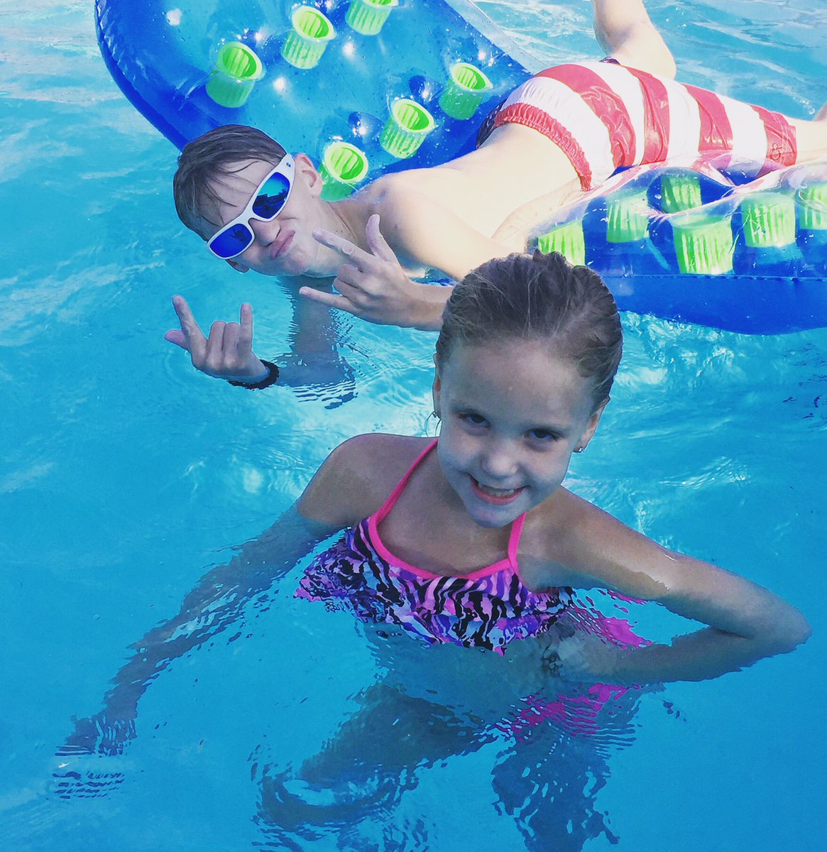Angelhollinger's tweet photo. Labor Day Fun! #poolcrashers https://t.co/uHGVZiM7im