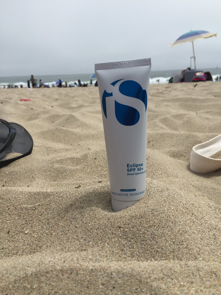 iSCLINICAL's tweet photo. No work today? Head to the beach to enjoy the last bit of summer & keep your skin protected with #EclipseSPF50+ https://t.co/wu5QGmr4sY