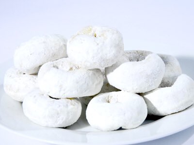 Powdered donuts😍😍😍