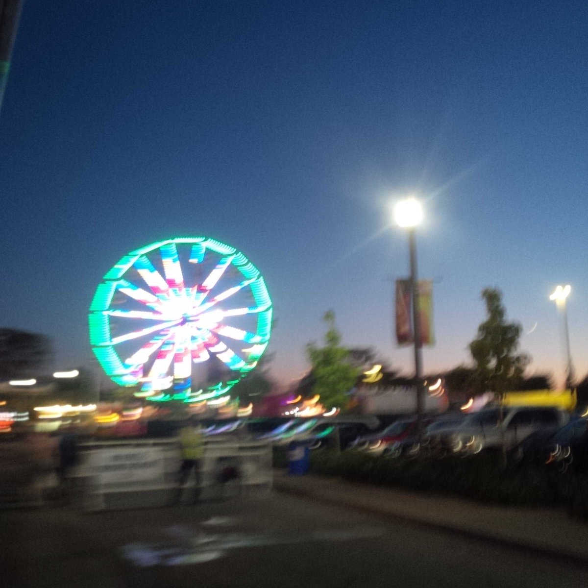 jampromotionsin's tweet photo. #ViewsFromTheEx @LetsGoToTheEx Thank You All At CNE For Lots Of Fun! Time Well Spent! One Love! https://t.co/eauTLwK2eU