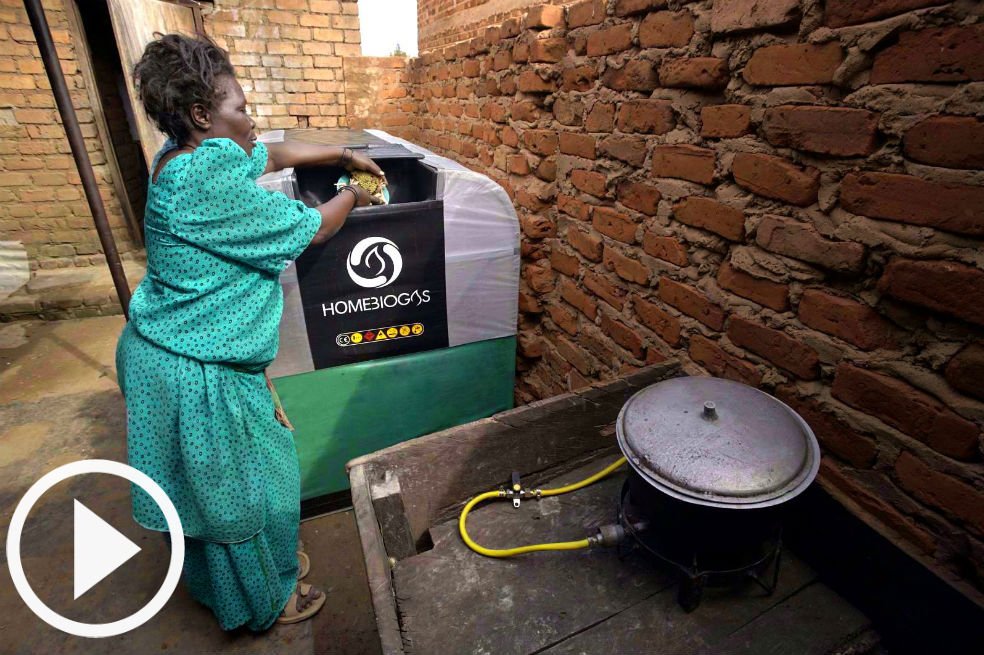 elespectador's tweet photo. El dispositivo que convierte la basura en gas. https://t.co/dgyAvLJR6q https://t.co/p4uxUitIRu