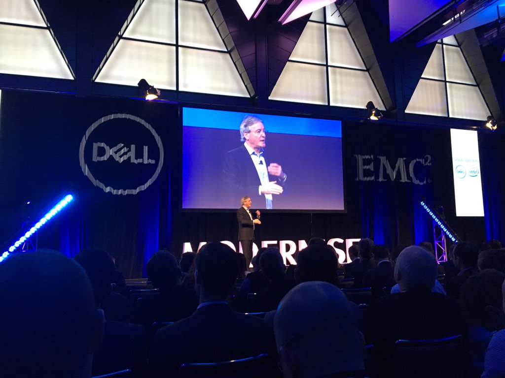 #digitaltransformation require 3 key ingredients - a digital workforce, #securiy and #IT - #EMCForum