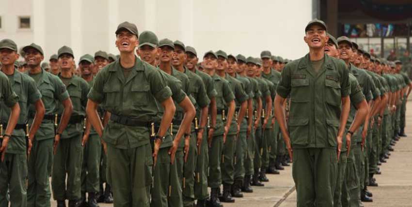 el_carabobeno's tweet photo. Este lunes inició el proceso de alistamiento militar en Naguanagua #CiudadEC https://t.co/2ACZUL9uDR https://t.co/c1q0Y5rkUc
