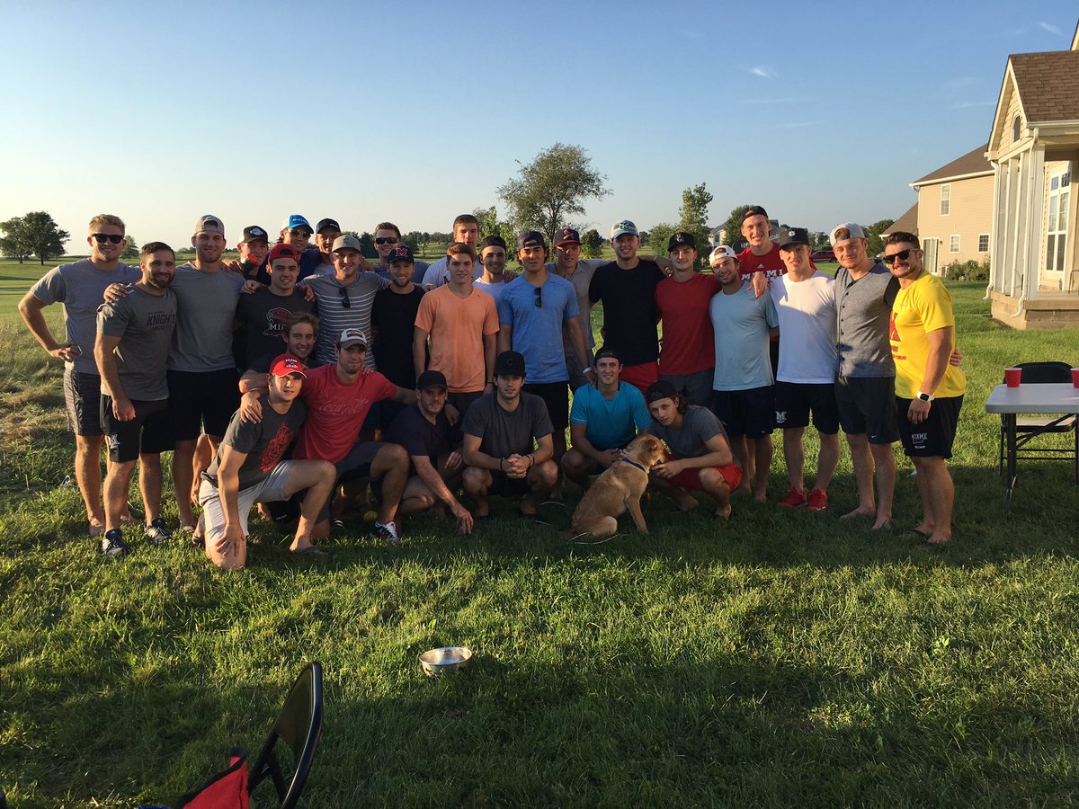Nothing like a BBQ with the boys <a href="/MiamiOH_Hockey/">Miami Hockey</a>