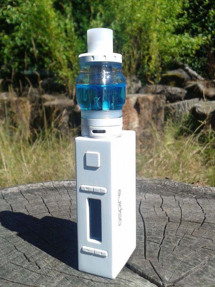Aspire Atlantis EVO with Cleito 5ml fat boy. Some fans say it looks like water dispenser, do you think so? 😂😂😂