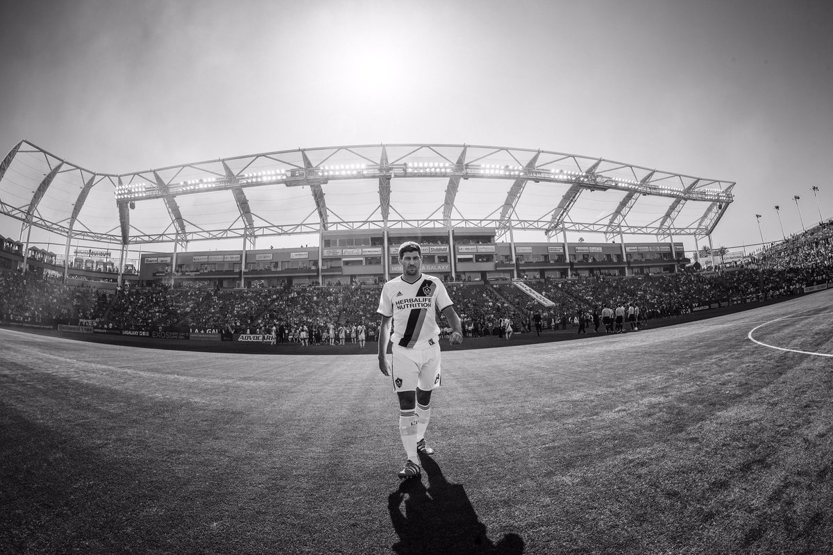 CozmoLAGalaxy's tweet photo. Here's your opportunity to join a 📸 workshop &amp; learn from best photo crew in all of sports: https://t.co/y5ZSYAf9dQ https://t.co/SDkScDefq8