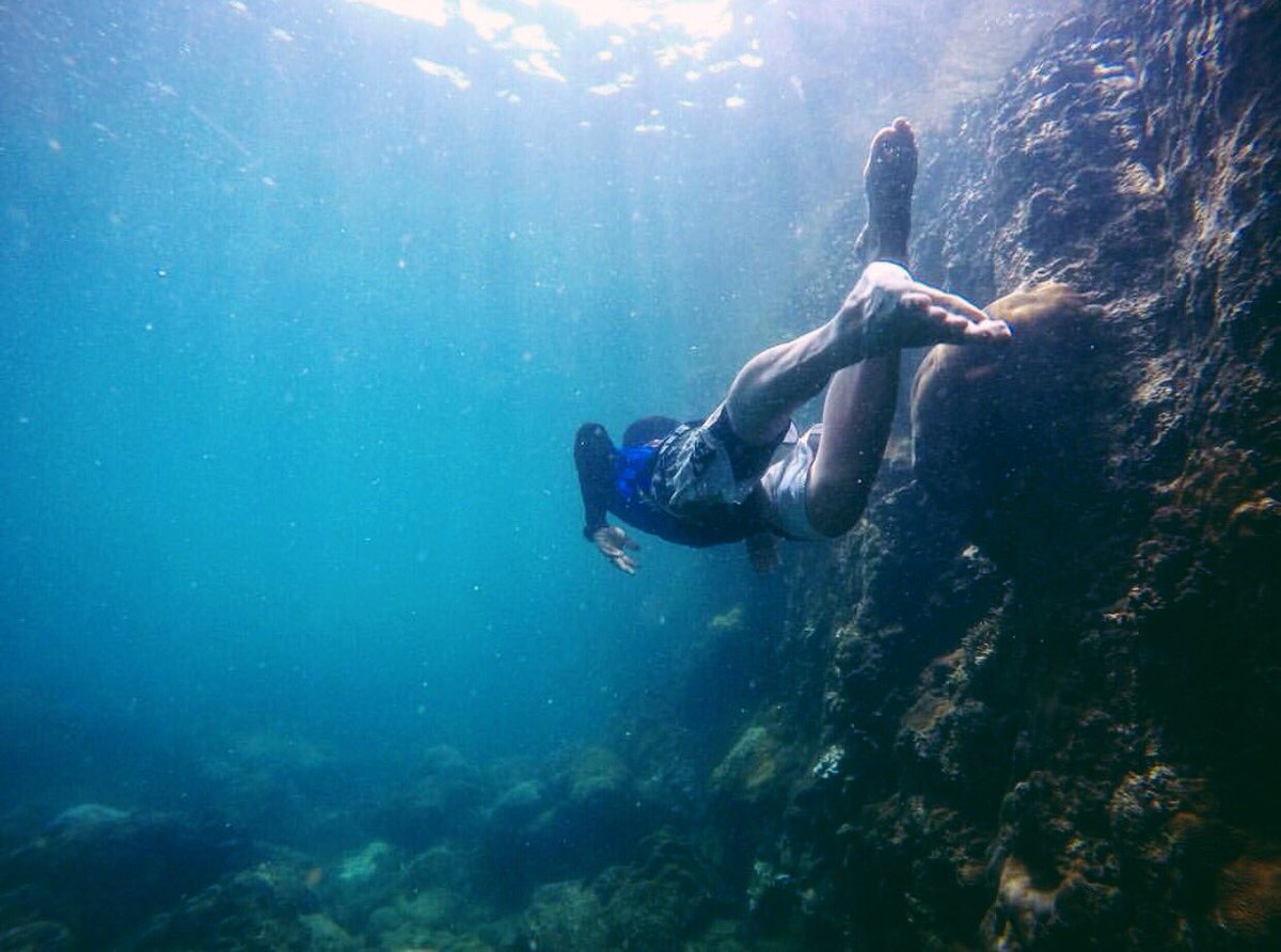 enciktravel's tweet photo. Pulau Rahsia, Mersing, Johor.
30 minit perjalanan daripada Mersing dengan menaiki bot. Fuh fuh! Menarik betul! 😍👍🏼🏝 https://t.co/aizyvDN0xG