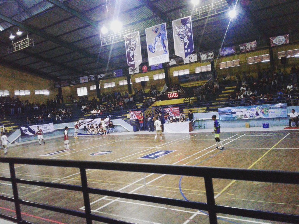 BojonggedeUrban's tweet photo. @Gamagudabo . @FutsalEighters 0-0 @BBS_Futsal . #GC2016 https://t.co/Vbt1qd8vFM