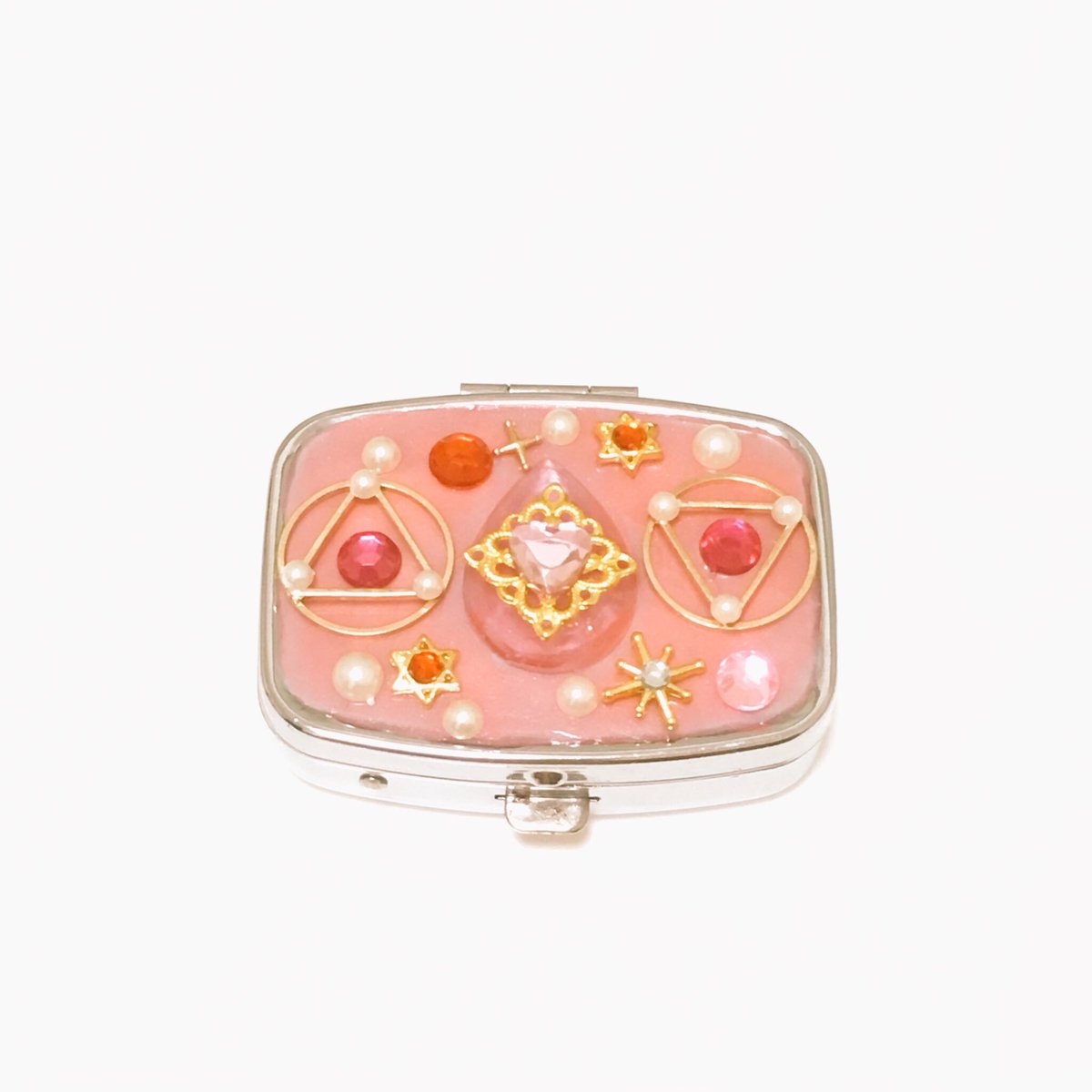 うみ レジン100均チャレンジ 星4つ意外は全て100均 土台の小物入れもダイソー 昨日上げたけど タグ見つけたから再び W 笑 うみ レジン100均チャレンジ 星4つ意外は全て100均 土台の小物入れもダイソー 昨日上げたけど タグ見つけたから再び W 笑