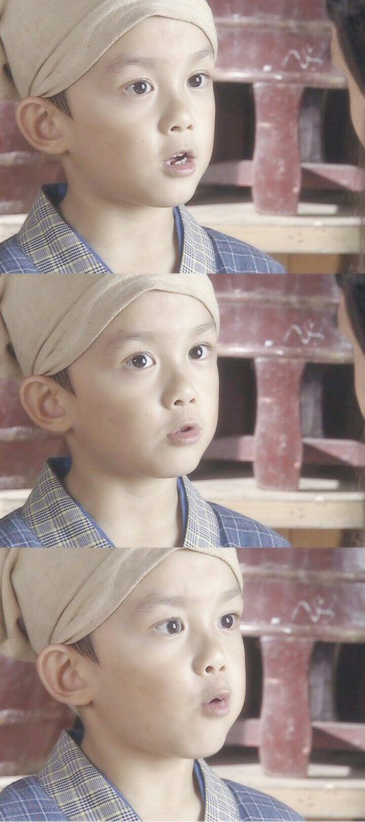 wulei___LEO's tweet photo. 《魔剑生死棋》吴磊饰官云宝，真是太可爱了 😍
The TV series in 2008.
#吴磊 #吴磊LEO https://t.co/nPwyE2Ubgj