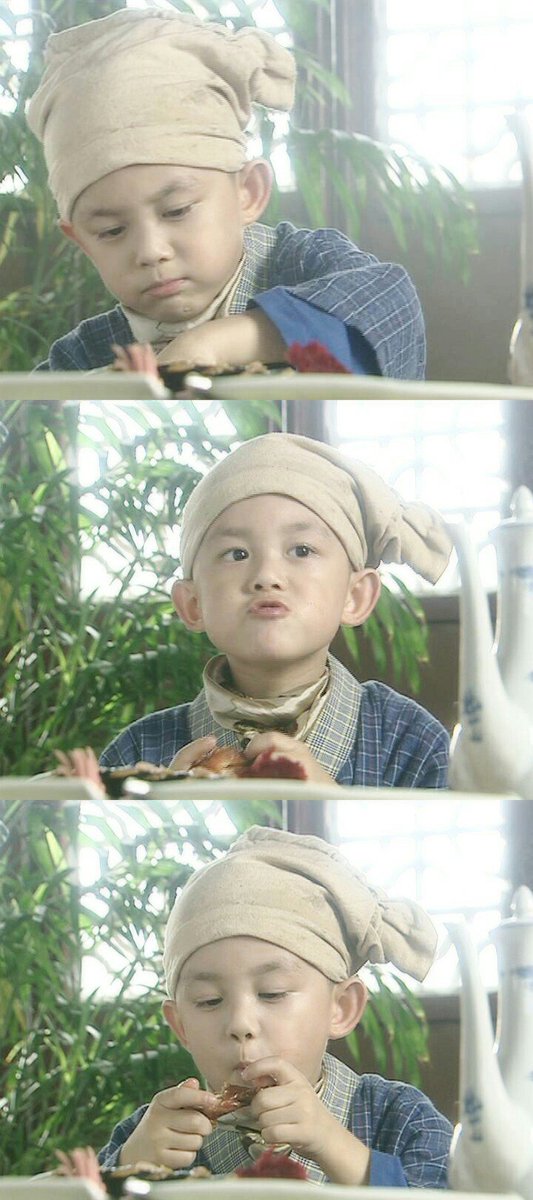 wulei___LEO's tweet photo. 《魔剑生死棋》吴磊饰官云宝，真是太可爱了 😍
The TV series in 2008.
#吴磊 #吴磊LEO https://t.co/nPwyE2Ubgj