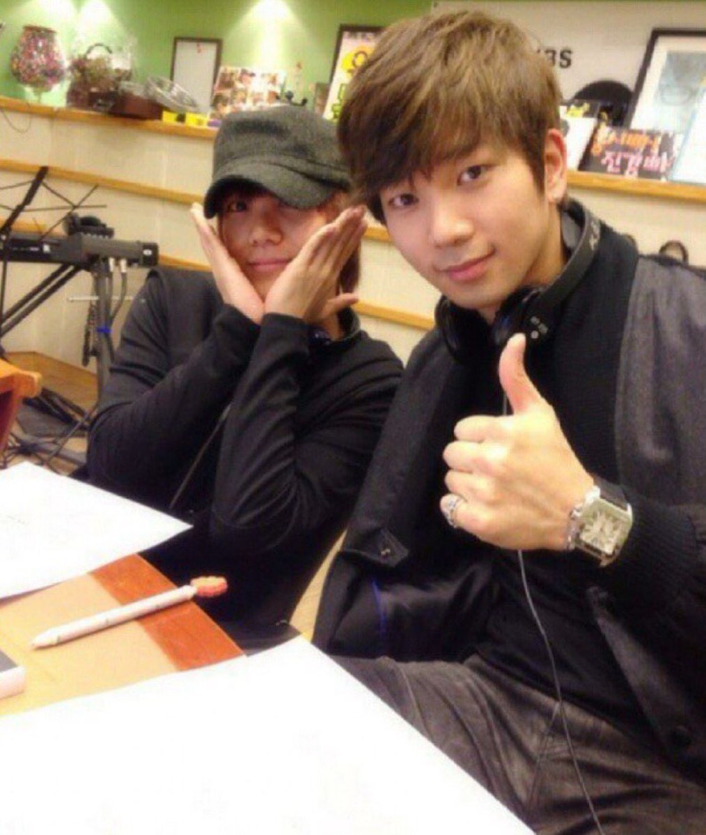 Bangmirpics's tweet photo. #Mir #MBLAQ #BangMir #maknae #GO #MirGo https://t.co/IiLXVvnM86