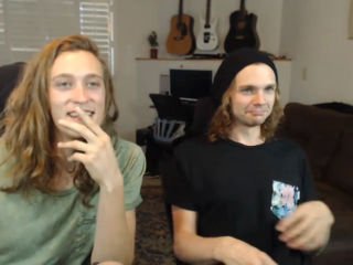 franxfile's tweet photo. 🔴 VIVO @ConsiderMeDead esta vivo en @YouNow - #ConsiderMeDead! https://t.co/whZJdut8Tb https://t.co/4ZKRuFwH2H