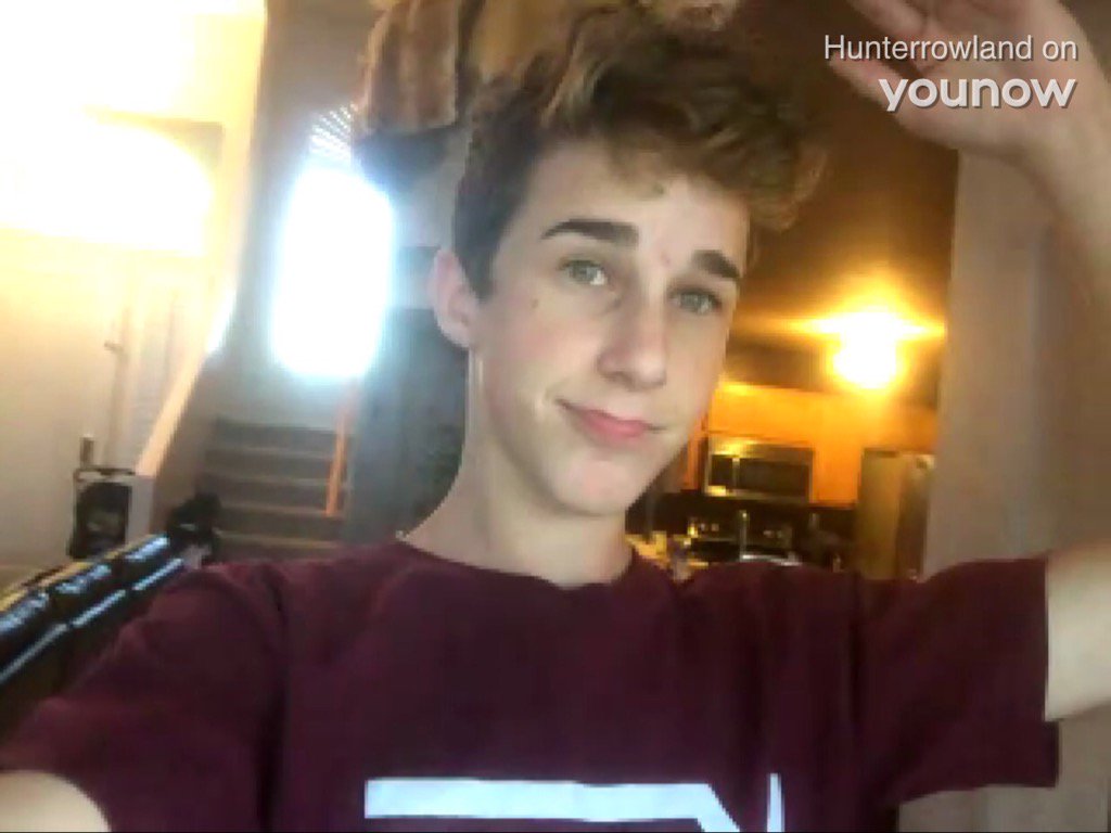 azea201074's tweet photo. 🔴 LIVE @HunterRowland on #YouNow come join 💞😍 https://t.co/k2Frm65P85 https://t.co/GfT87vcBQv