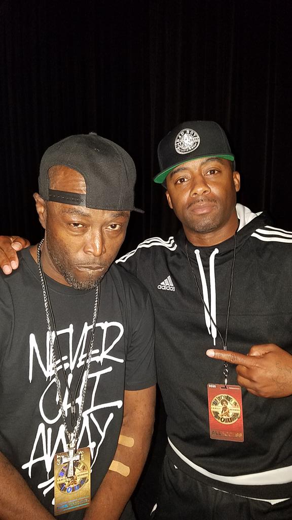 hulioshallone's tweet photo. Black rob and huli https://t.co/LXn8X4RZHe