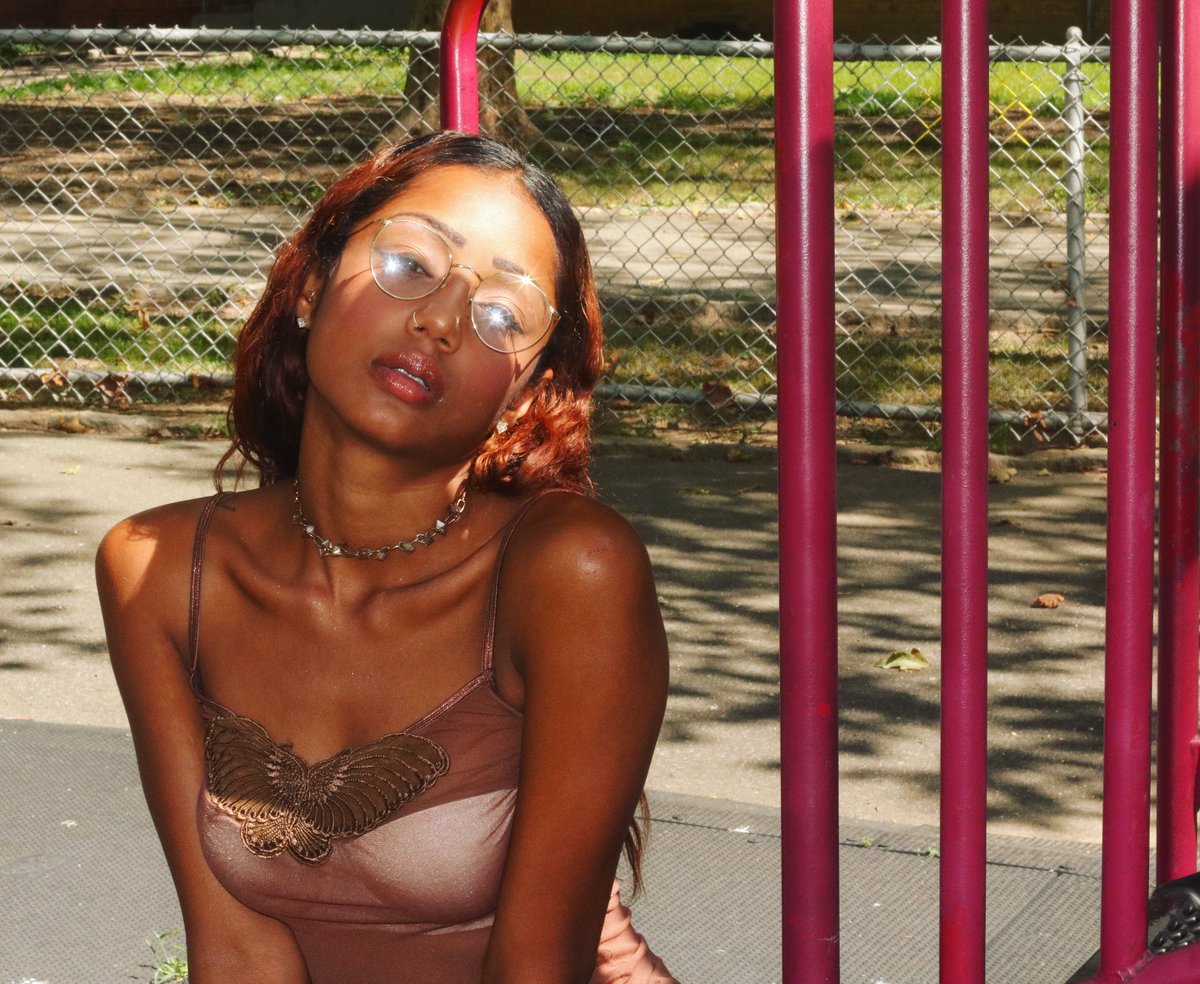 indythebay's tweet image. Chocolate emoji 🍫 #indybay